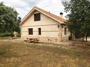 House With 4 Bedrooms in Mazarambroz, With Pool Access, Terrace and Wifi - Image 5