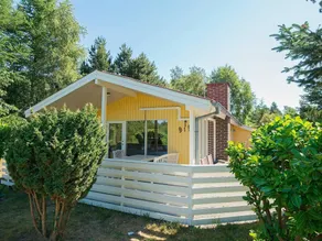 Beautiful Holiday Home in Glesborg With Roofed Terrace - Image 3