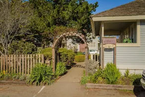 Mendocino Hotel & Garden Suites - Image 2