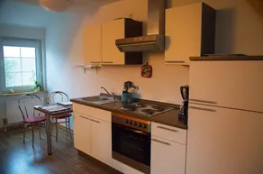 Apartmenthaus Am Grun - Image 5
