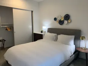 Domicile Suites at Soma Towers - Image 2