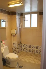 Avishong Motel - Image 5