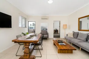 Byron Bay Hotel and Apartments - Image 5