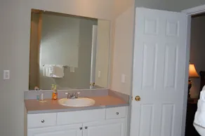 Legacy 2006 2 Bedroom Condo - Image 5