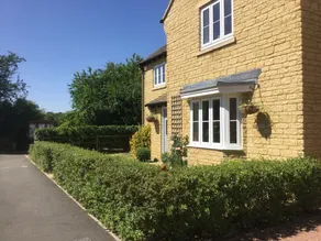 Moon House - Image 4