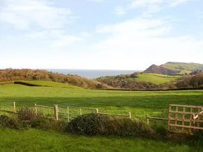 Easter Cottage - Image 3