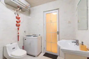 Tianjin City Center Homestay - Image 3