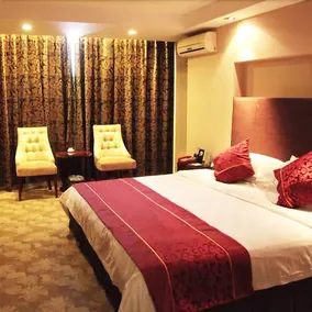 Yuan Yuan Hotel - Image 2