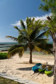 Koki Bonheur Beachfront Villa By StayMauritius - Image 2