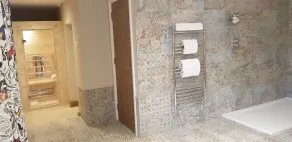 Grange Boutique Hotel - Image 2