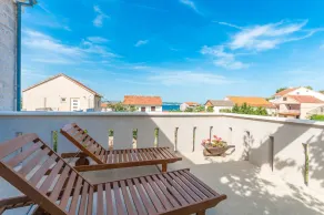 House Sandra - Image 2