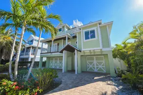 Surf View - Image 4