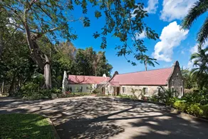 Porters Villa by Blue Sky Luxury - Image 3