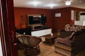 Apraiana Hostel - Image 2
