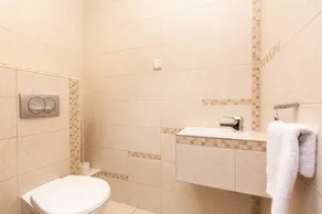 Apartments Warsaw Wyspowa by Renters - Image 2