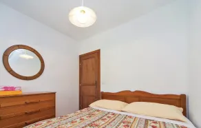 Amazing Home in Oslje With Wifi and 3 Bedrooms - Image 2