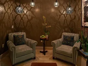 Fallon Hotel - Image 4