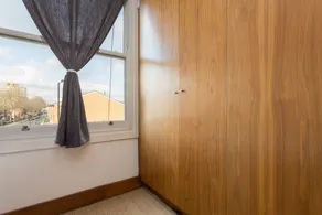 Flat In Central Dalston - Image 3