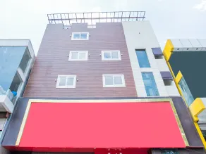 High Street by OYO Rooms - Image 3