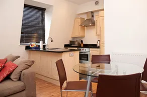 Minories - Image 2