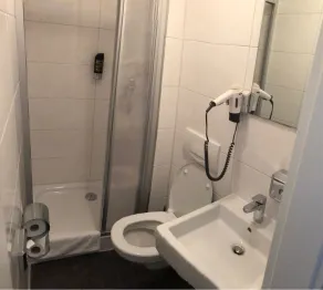 Trust Hotel Appartements - Image 5