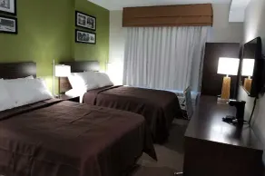Quality Inn - Image 2