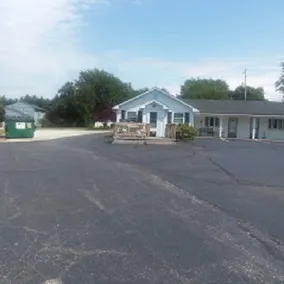 Colonial Motel of North East - Image 4