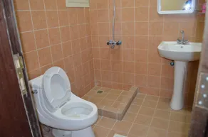 Al Eairy Apartments Al Riyad 4 - Image 4
