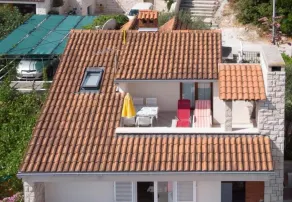 Apartment Damir A1 Postira, Island Brac - Image 2