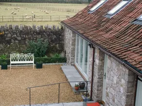 Bishops Farm Studio - Image 4