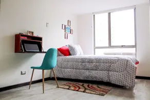 LIVINNX SANTIAGO - Image 3
