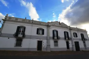 Casa Santos Murteira Manor House - Image 3