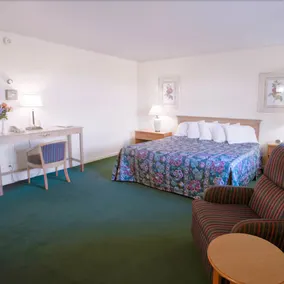 American Inn Sturgis - Image 4