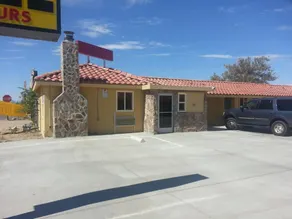 Mayfair Passport Inn Inyokern - Image 5