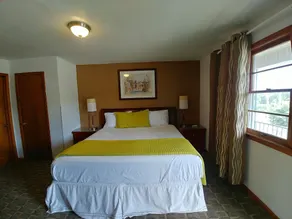 Walnut Lane Motel - Image 2