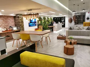 Benviar Tonson Residence - Image 5