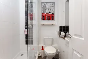 Spacious studio flat in Notthing Hill - Image 5