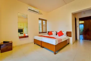 One & Only Homestay By OYO Rooms - Image 2