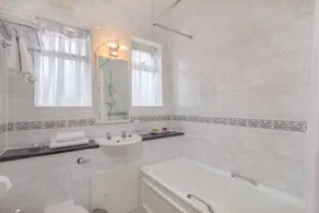 Highfield House - Image 3