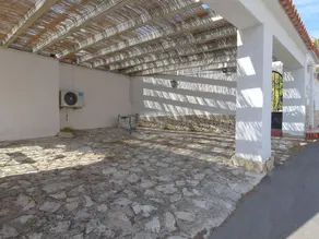 Elegant Villa with Pool - Image 3