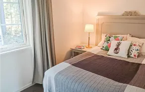 Beautiful Apartment in Borlänge With 2 Bedrooms, Sauna and Wifi - Image 2