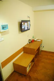 Pleasure View Hotel - Image 3