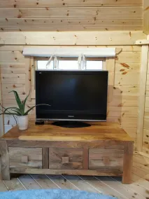 Charming 1-bed Cabin in Gaerwen - Image 5