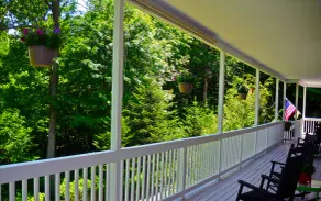 Bald Mountain House Inn at the Wolf Laurel Resort - Image 2