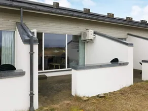 Lavish Apartment in Pandrup With Sauna - Image 4