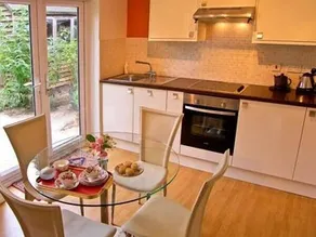 Brock Cottage - Image 5