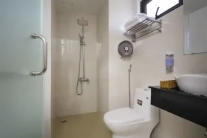 Love Nha Trang Hotel - Image 5