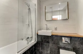 409 Chapel Street · Stylish, Clean 1 Bedroom Flat for 4 - Image 2