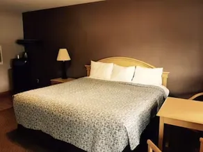 LaBelle Motel - Image 3