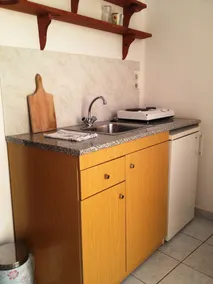 Kostas Rooms & Apartments - Image 3